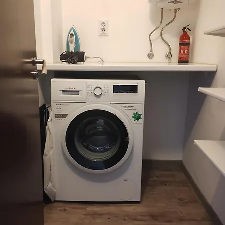 Happy Apartment&free Breakfast - Mladost