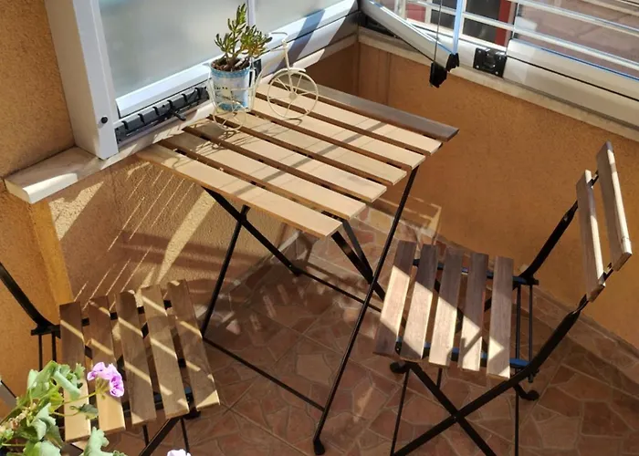 Happy Apartment&free Breakfast - Mladost * Sofía