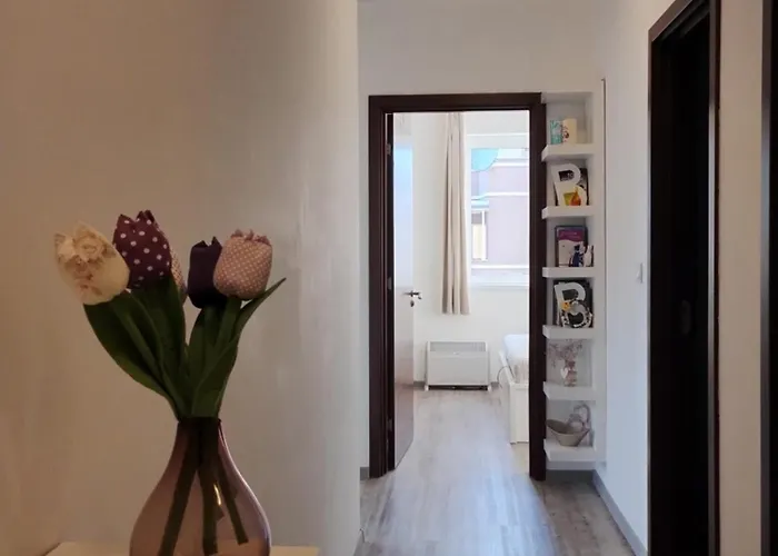 Apartament Happy & Free Breakfast - Mladost *