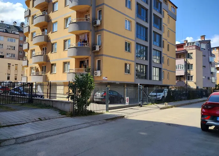 Happy & Free Breakfast - Mladost * Sofia